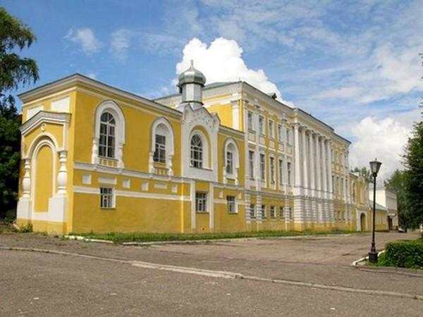 Архиерейские дома планируется вернуть в собственность Пермской епархии, 21 февраля 2012-15:44 - ФедералПресс