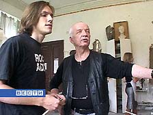 Преподаватель Пензенского художественного училища, скульптор, член союза художников России Николай Береснев.