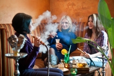 В Пензе запретят курить кальян