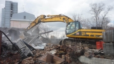 Бизнесмена заставят восстановить снесенную часть памятника истории