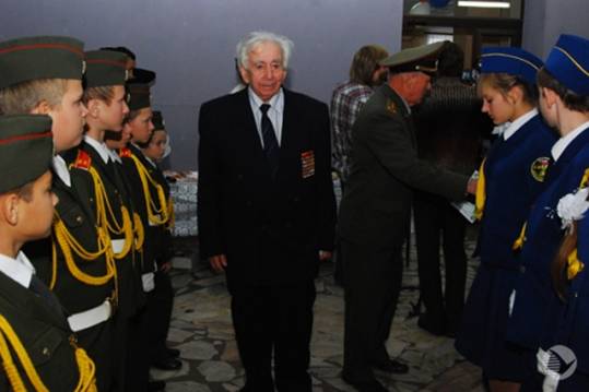 В Пензе ветеран ВОВ Борис Эйдлин отметил 90-летний юбилей