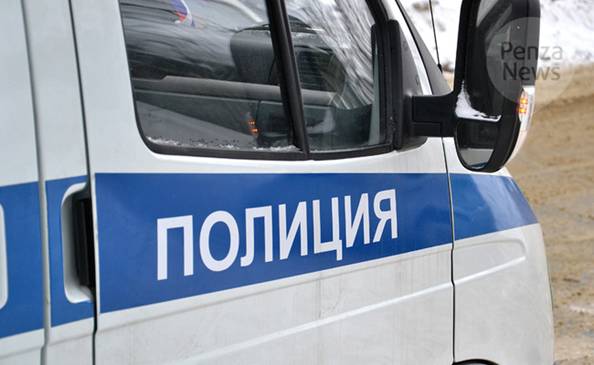 В Кузнецке у клиентки банка обманом похитили более 100 тыс. рублей