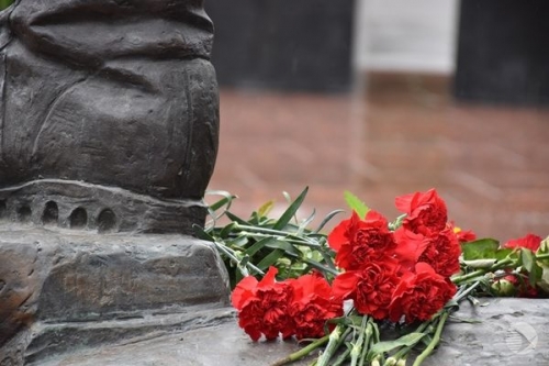 В Пензе почтили память жертв теракта в Беслане