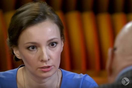 Кузнецова рассказала Познеру о своей работе в Пензе